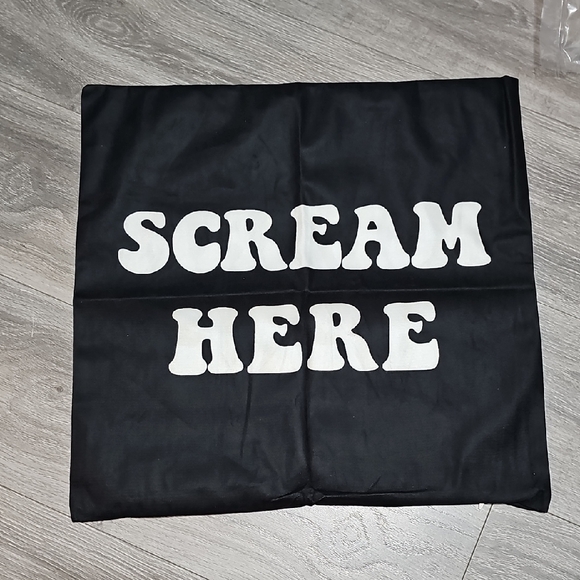 Bedding | Nwt Scream Here 18 X 18 Pillow Cover | Poshmark